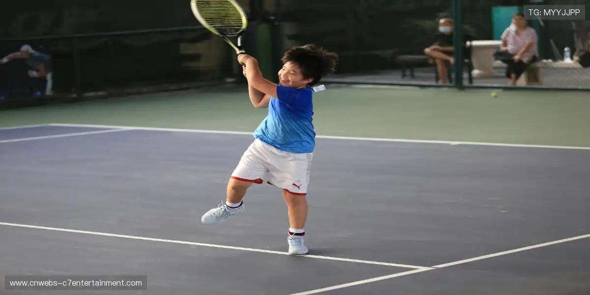 📸 冠军奖杯近在咫尺，热血即将迸发荣耀，历史由你见证！👑